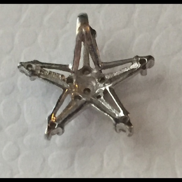 ✨🌟⭐️💫WG Star Pendant - Picture 2 of 3